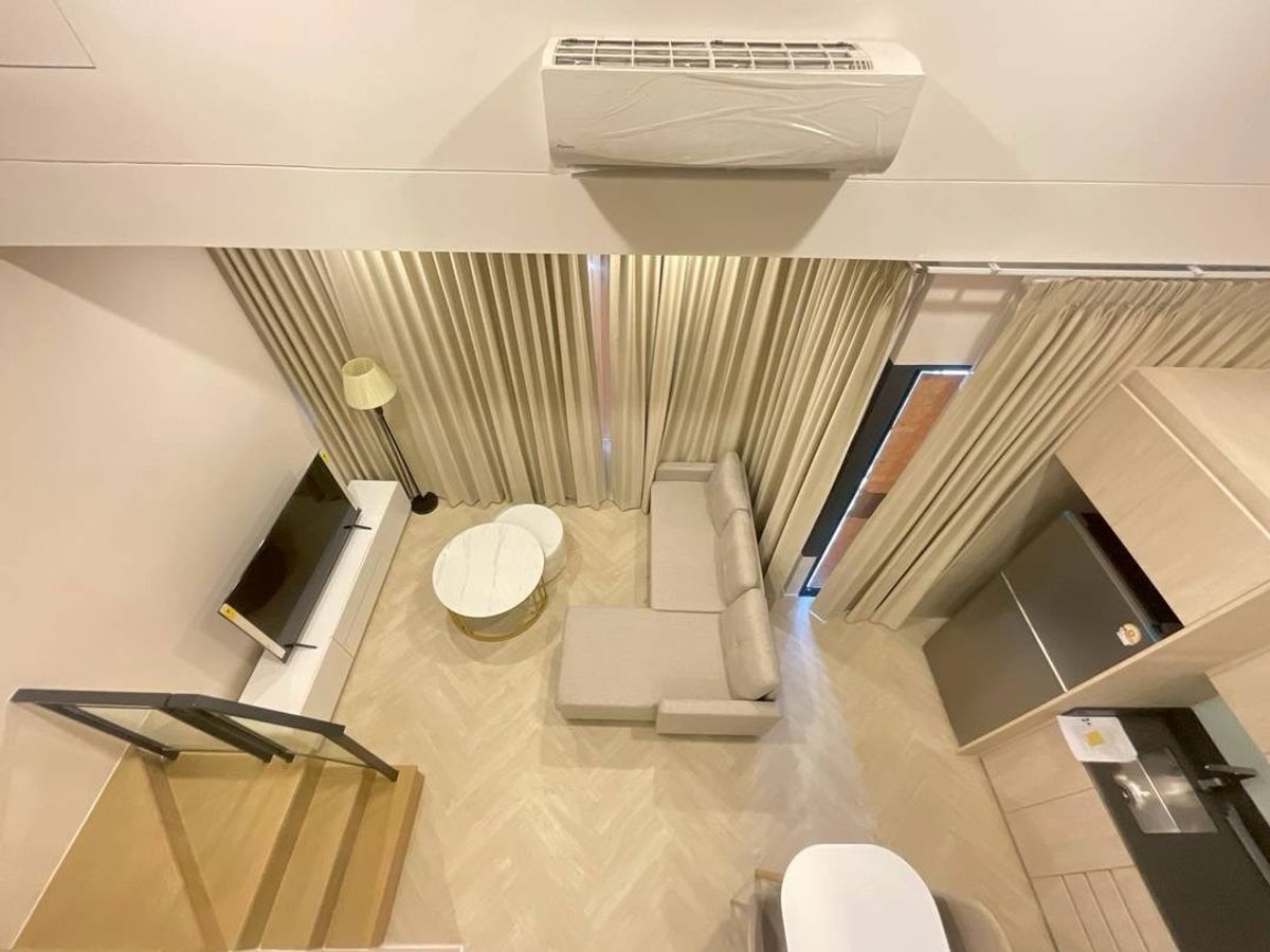 ให้เช่าคอนโดพระราม 9 เพชรบุรีตัดใหม่ RCA : 🍀For Rent🍀Siamese Rama9🍀