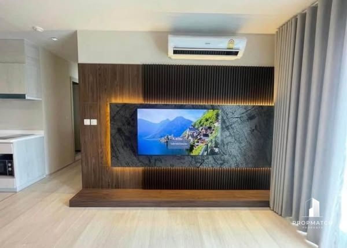 ขายคอนโดวิทยุ ชิดลม หลังสวน : ✨Flash Deal ✨Life One Wireless ( 2Bed 2Bath 63SQM.) พร้อมอยู่ ! เพียง 13,900,000 บาท Tel.0981315848 @propmatch