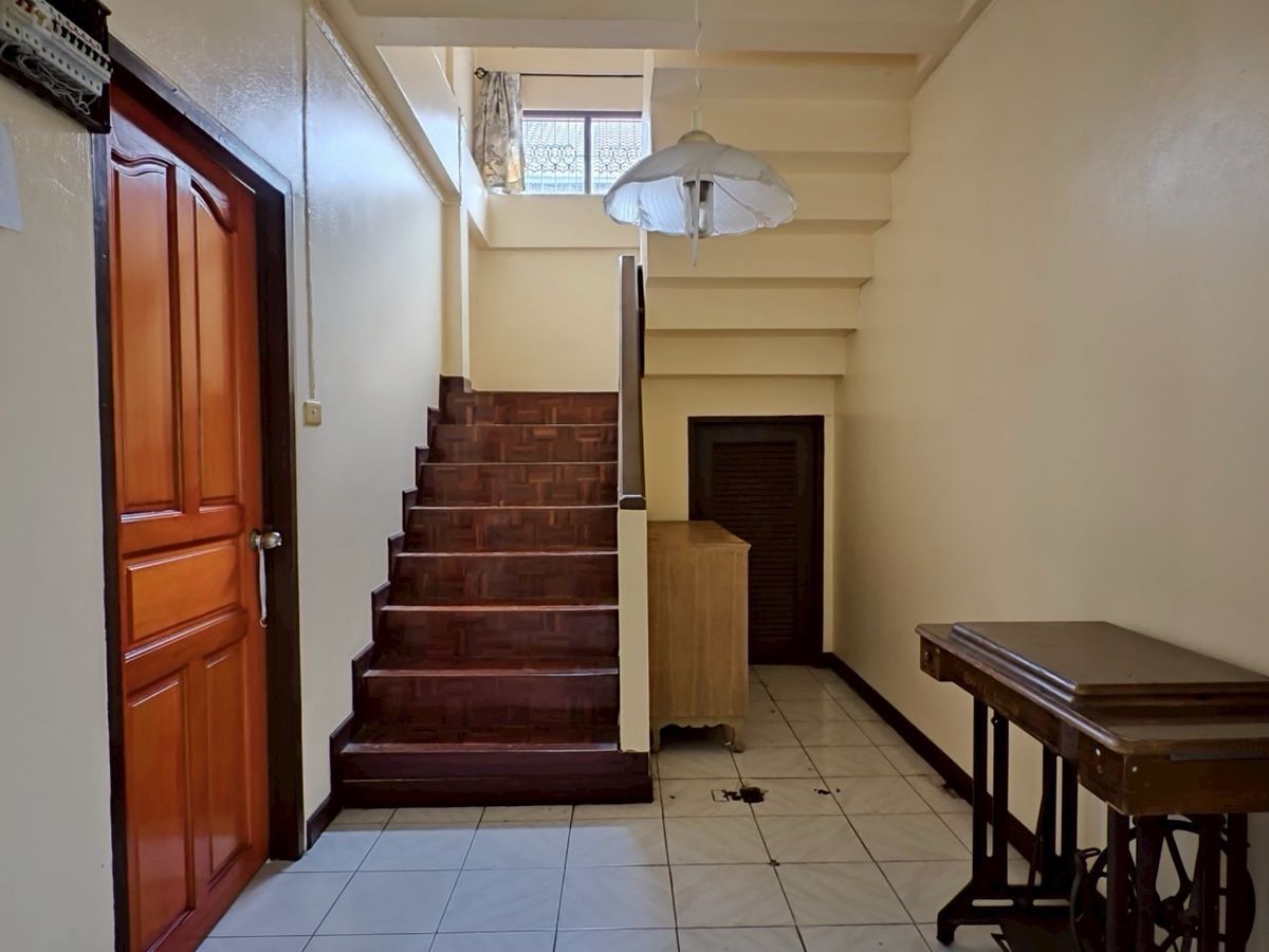 ขายบ้านสระบุรี : ขายบ้านเดี่ยว 2 ชั้น 4 นอน 2 น้ำ หมู่บ้านยุคลธรหลังโรงเรียนอนุบาลสระบุรี