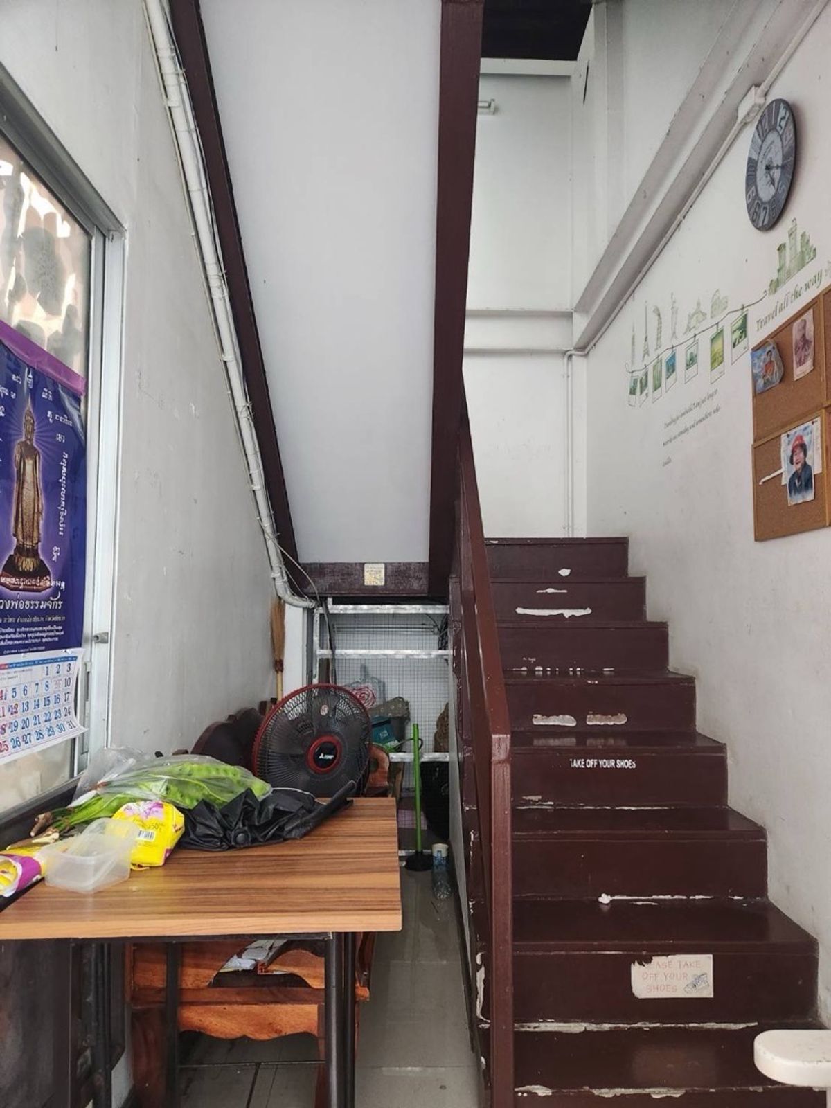 ขายกิจการโรงแรม & กิจการอพาร์ตเมนต์เยาวราช บางลำพู : ขายห้องพัก 3 ชั้น 1 คูหา ถ.รามบุตรี 