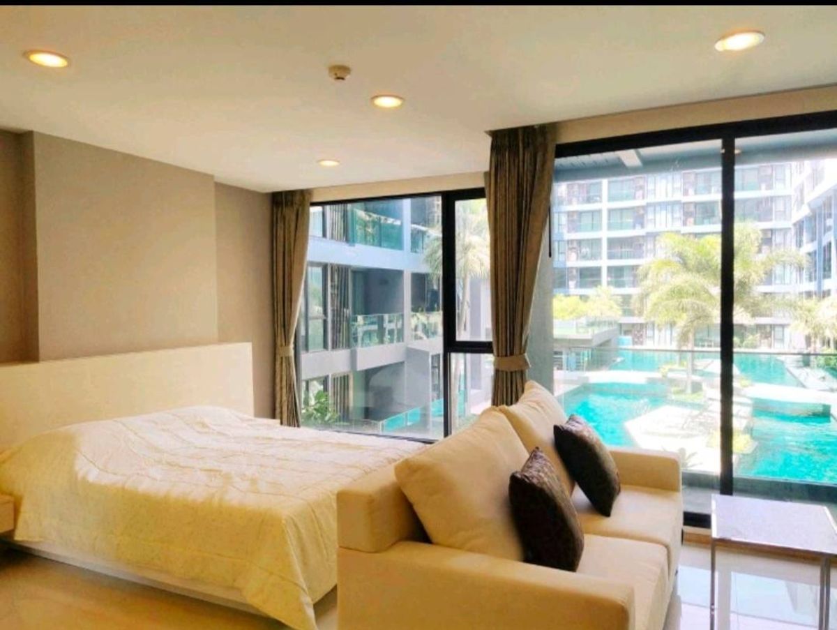 For RentCondoPattaya, Bangsaen, Chonburi : For rent Acqua condominium Jomtien Line: @katagent