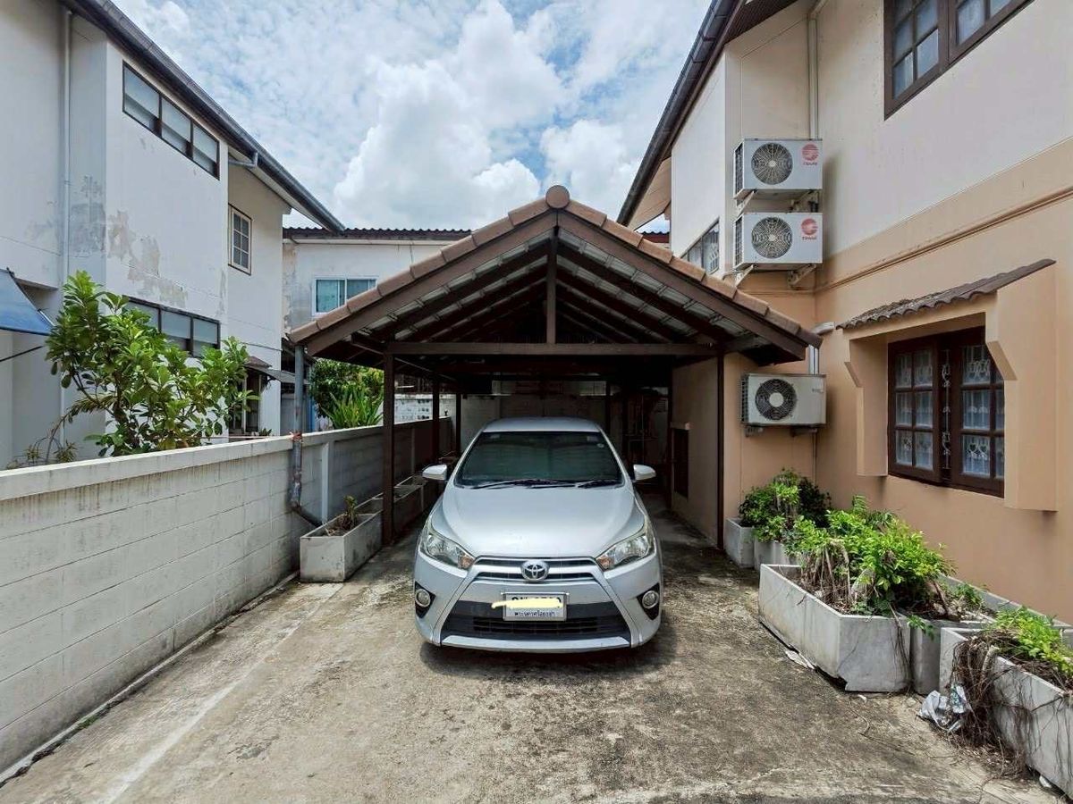 ขายบ้านสระบุรี : ขายบ้านเดี่ยว 2 ชั้น 4 นอน 2 น้ำ หมู่บ้านยุคลธรหลังโรงเรียนอนุบาลสระบุรี