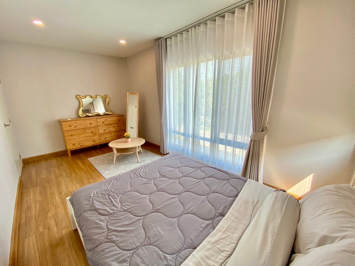 For RentHousePattanakan, Srinakarin : 🏡 For Rent: Luxury Corner House – The City Pattanakarn Phase 1 (Pet Friendly)