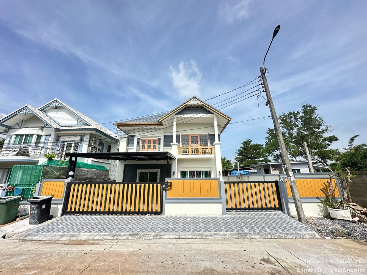 ขายบ้านมีนบุรี-ร่มเกล้า : หมู่บ้านฟลอร่าวิลล์ สุวินทวงศ์-ฉลองกรุง ถ.สุวินทวงศ์ 