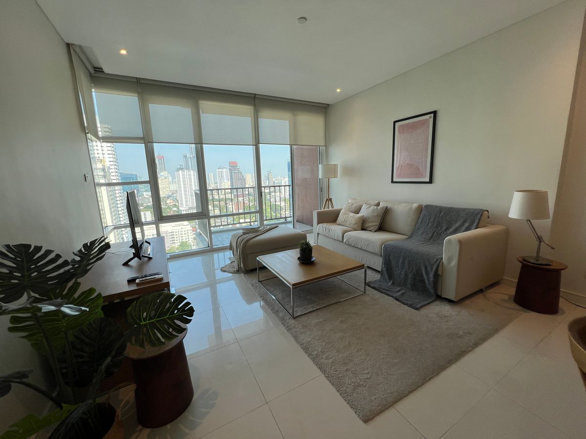 ให้เช่าคอนโดสุขุมวิท อโศก ทองหล่อ : Fullerton Sukhumvit LSIR0217