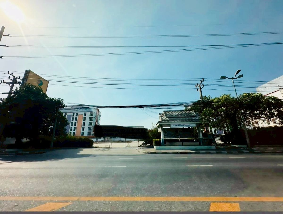 ให้เช่าที่ดินราษฎร์บูรณะ สุขสวัสดิ์ : ให้เช่าที่ดินเปล่า ติดถนนปู่เจ้า และใกล้ BTS สำโรง สมุทรปราการ รหัส : L8041