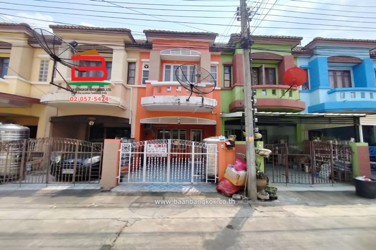 For RentTownhomeNawamin, Ramindra : Rent a townhouse, Burin Sai Village, area 18 sq.w., Soi Phahonyothin 54/1, 4-47 Intersection, Permsin Road, Sai Mai Subdistrict, Bang Khen District, Bangkok