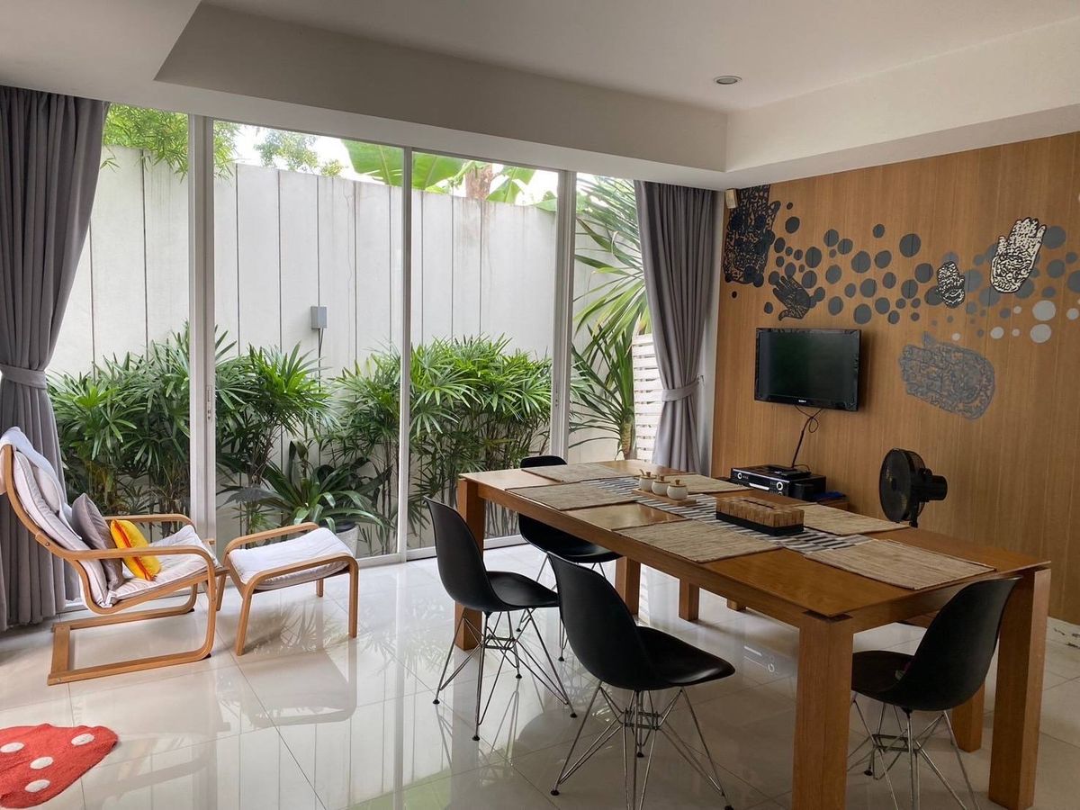 ขายบ้านลาดกระบัง สุวรรณภูมิ : คอร์ทยาร์ด วิลล่า พระราม 9 - วงแหวน / 3 ห้องนอน (ขายพร้อมผู้เช่า), Courtyard Villa Rama 9 - Wongwaen (SALE WITH TENANT) AA521