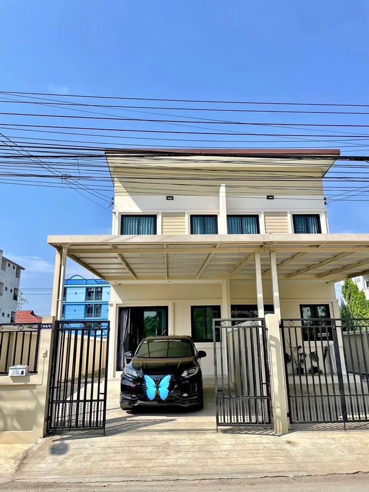 ให้เช่าทาวน์โฮมลาดกระบัง สุวรรณภูมิ : ทาวน์โฮม 2 ชั้น พร้อมเฟอร์นิเจอร์ ตกแต่งสวยงาม ให้เช่า ย่านลาดกระบัง-สุวรรณภูมิ ใกล้โลตัส ไฮเปอร์มาเก็ต ลาดกระบัง เพียง 1.2 กม.