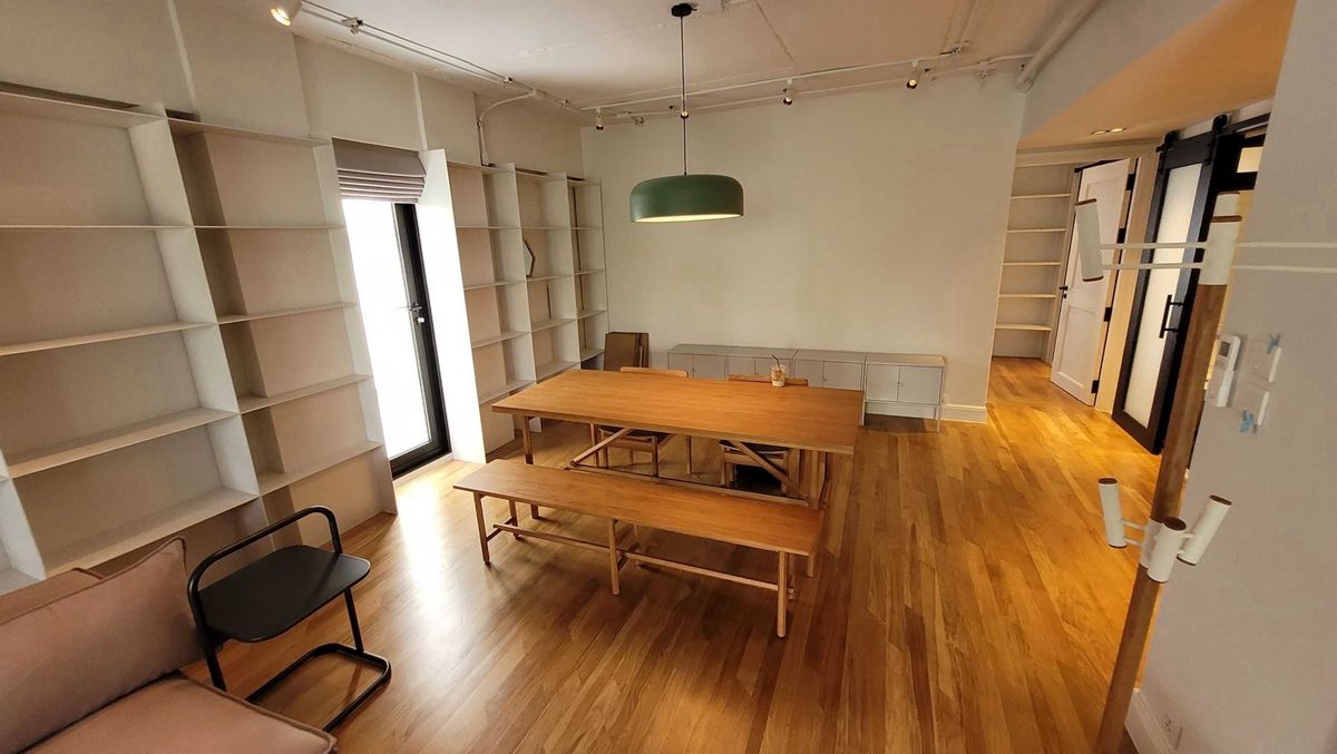 คอนโดอ่อนนุช อุดมสุข : 📢👇 คอนโด Low Rise หายากในทำเลสุขุมวิท! ห้องขนาดใหญ่ ระเบียงใหญ่ วิวโปร่งโล่ง เหมาะสำหรับผู้ที่มองหาความสะดวกสบาย ความเป็นส่วนตัว และความคุ้มค่าใจกลางเมือง เหมาะทั้งอยู่อาศัยหรือลงทุน