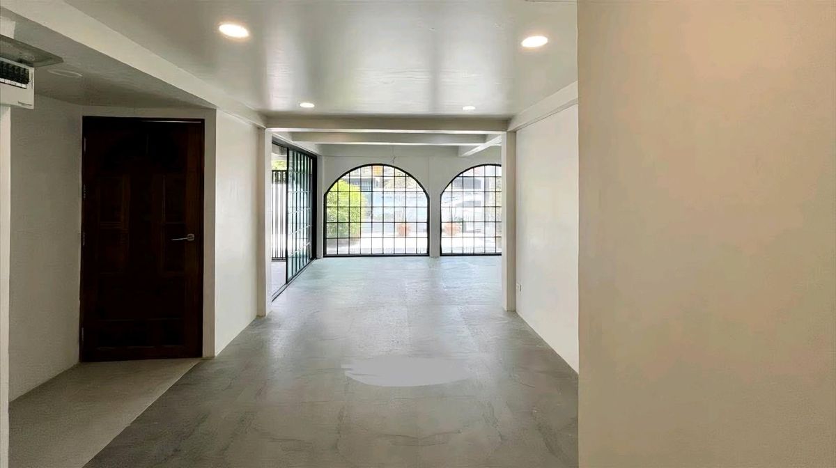 For SaleHome OfficeRatchadapisek, Huaikwang, Suttisan : For Sale: 2 Storay Single House - Home Office Soi Rung Rueng Suthisan (2 -storey detached house, home office