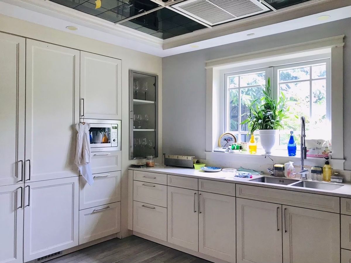 ขายบ้านแจ้งวัฒนะ เมืองทอง : บ้านหรูทำเลเมืองทองธานี  ใกล้อิมแพ็คเมืองทองธานี แจ้งวัฒนะ- ดอนเมือง รถไฟฟ้าสายสีชมพูสถานีอิมแพ็คเมืองทอง แจ้งวัฒนะ  พร้อมเฟอร์นิเจอร์ พร้อมอยู่