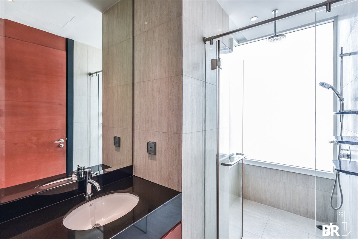 ขายคอนโดสาทร นราธิวาส :  หรูหราเหนือระดับกับยูนิตสุด Luxury ดิ อินฟินิตี้ ใกล้ BTS สถานีเซนต์หลุยส์ 