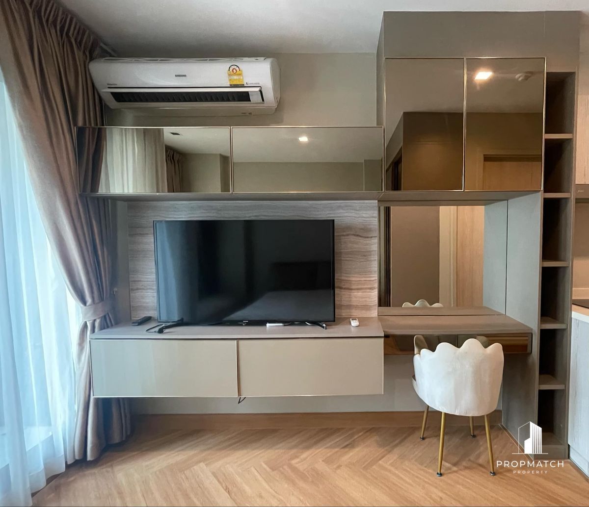 ขายคอนโดวิทยุ ชิดลม หลังสวน : ✨Flash Deal ✨Life One Wireless ( Studio 1Bed 1Bath 24SQM.) พร้อมอยู่ ! เพียง  4,590,000บาท Tel.0981315848 @propmatch