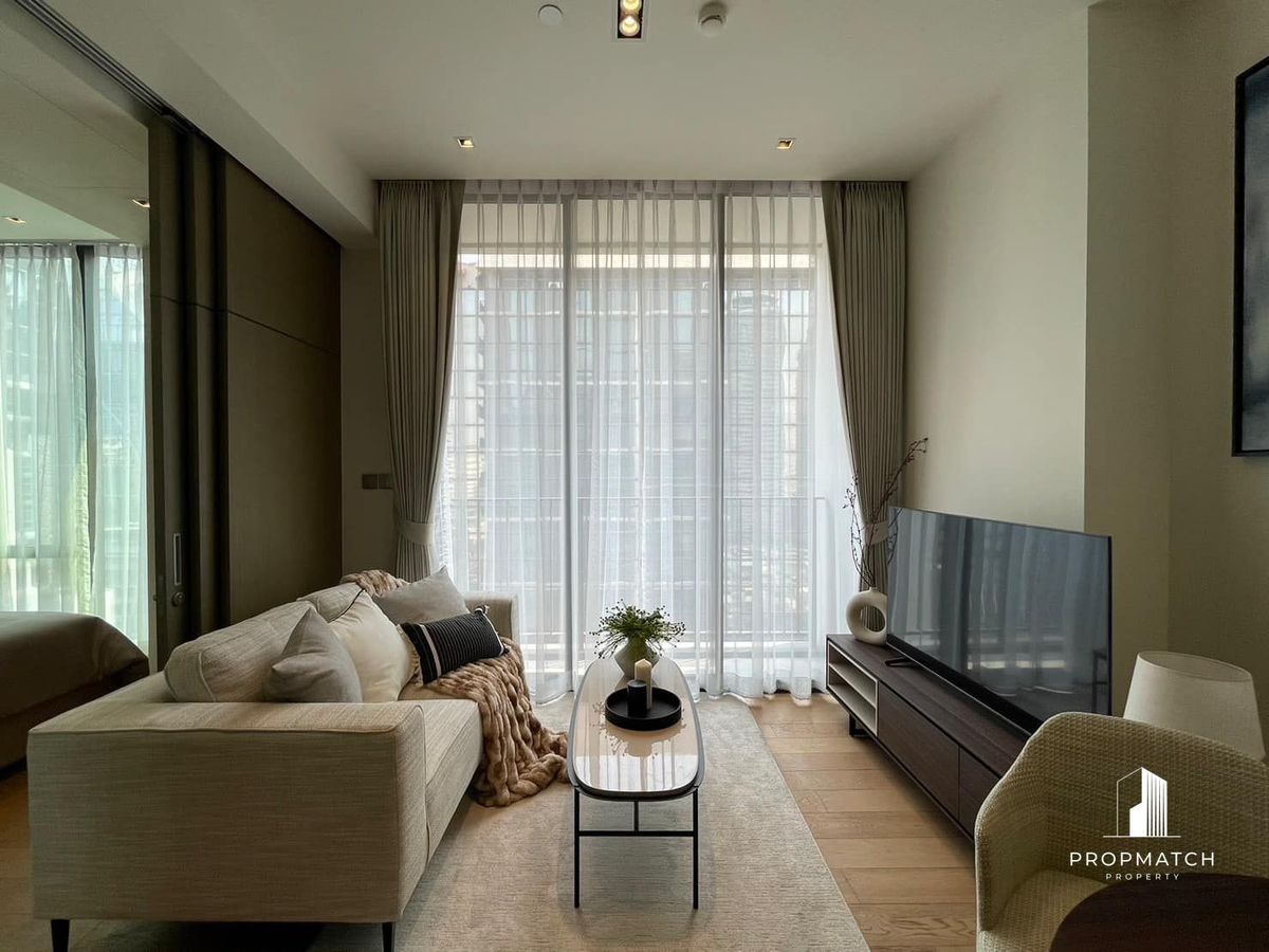 ขายคอนโดวิทยุ ชิดลม หลังสวน : ✨Flash Deal ✨28 Chidlom ( 1Bed 1Bath 39SQM.) พร้อมอยู่ ! เพียง 13,500,000 บาท Tel.0981315848 @propmatch