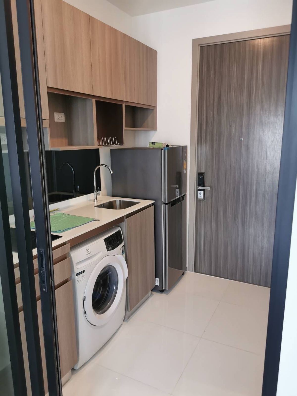 CondoOnnut, Udomsuk : P-2738 Sell Sell Urgent! Knightsbridge Prime Onnut Condo, beautiful room, complete furniture