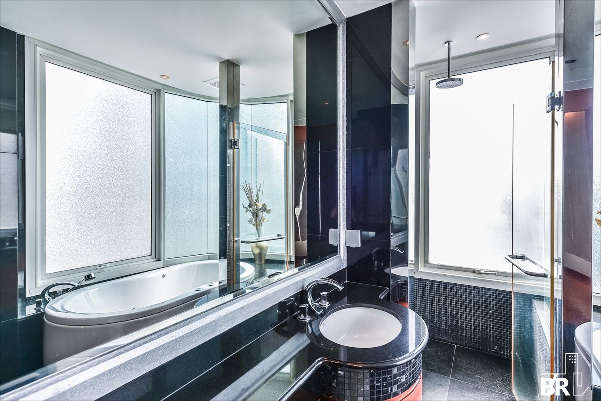 ขายคอนโดสาทร นราธิวาส :  หรูหราเหนือระดับกับยูนิตสุด Luxury ดิ อินฟินิตี้ ใกล้ BTS สถานีเซนต์หลุยส์ 