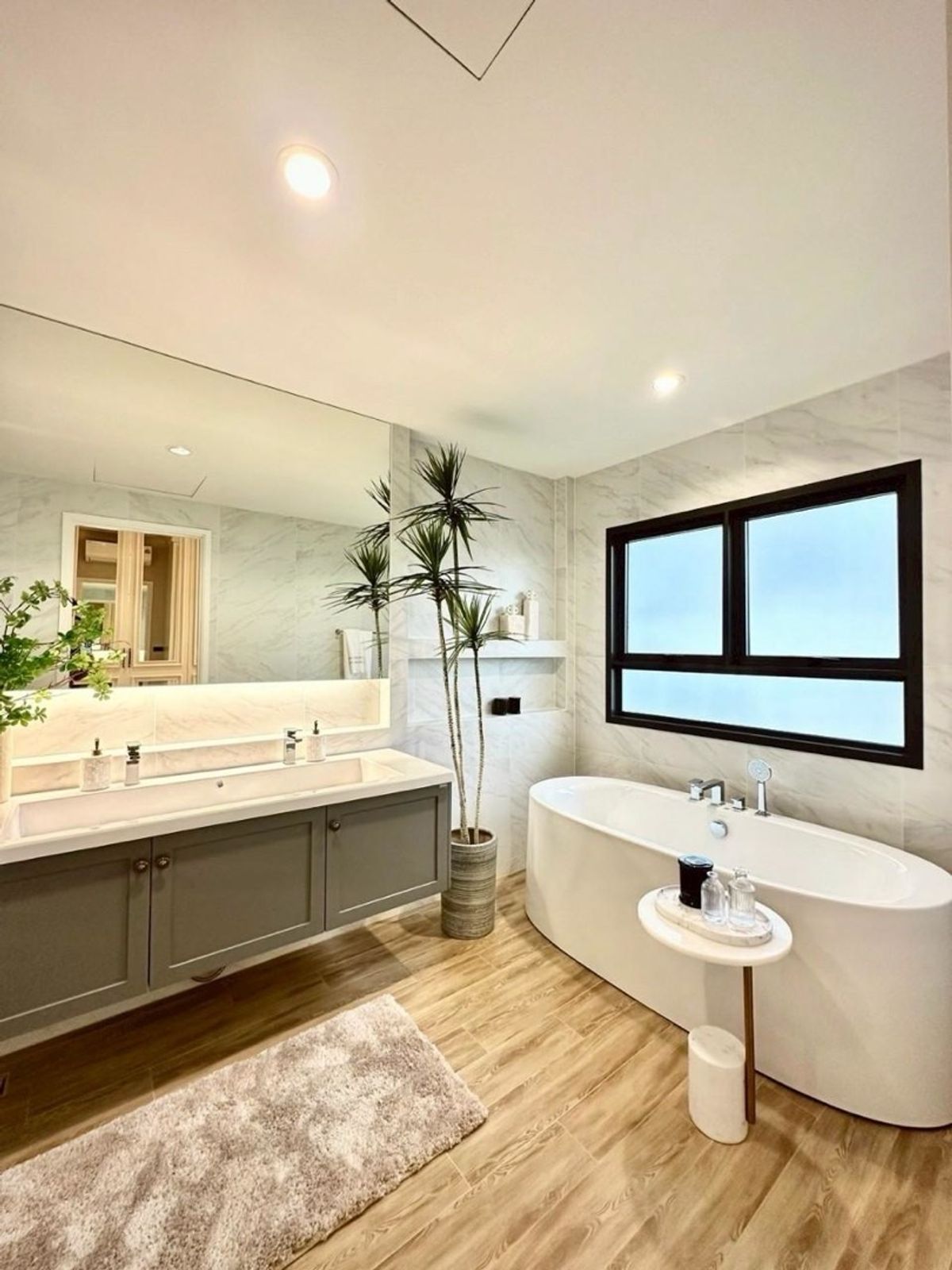 ขายบ้านบางนา แบริ่ง ลาซาล : 𝑺𝑬𝑻𝑻𝑯𝑨𝑺𝑰𝑹𝑰  บางนา กม.10 𝟒 นอน 𝟒 น้ำ 𝟑 ที่จอด รับประกันการันตีราคาดีที่สุด💯📱𝟎𝟗𝟐-𝟖𝟎𝟖𝟖𝟖𝟗𝟗