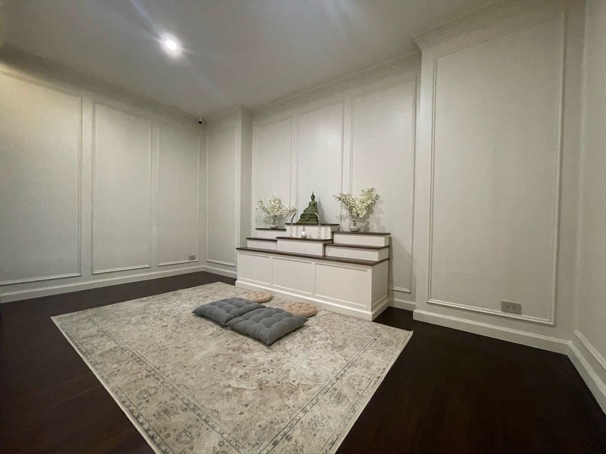 ขายบ้านเลียบทางด่วนรามอินทรา : 📢👇บ้านหรู 3 ชั้น พร้อมลิฟท์และสระว่ายน้ำส่วนตัว สงบ เงียบ เดินทางสะดวกใกล้จุดขึ้นลงทางด่วน (ภาพบ้านตัวอย่าง)