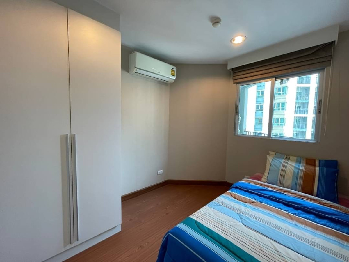 For RentCondoRama9, Petchburi, RCA : For Rent 3 Bedroom 2 Bathroom 105 SQ.M Fully Furniture Ready to Move in