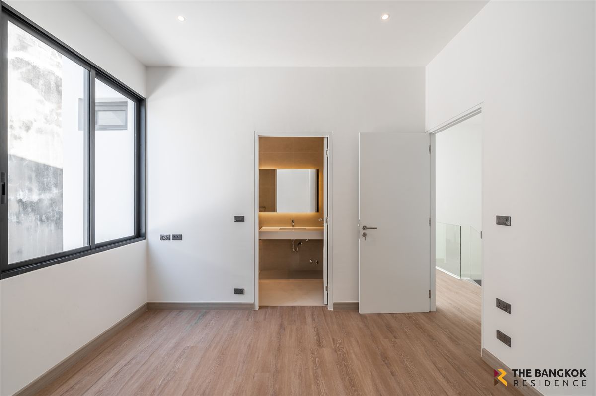 For SaleTownhomeSapankwai,Jatujak : Townhouse square sapankwai near BTS saphan khwai