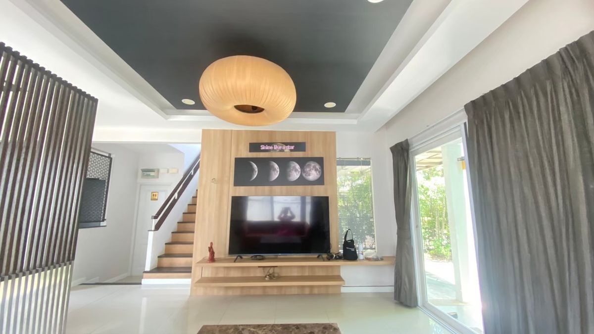 ขายบ้านนวมินทร์ รามอินทรา : 🌿 ขายพร้อมผู้เช่า – บ้านหลังมุมสุดพิเศษ ในโครงการ ชัยพฤกษ์ รามอินทรา–วงแหวน 2