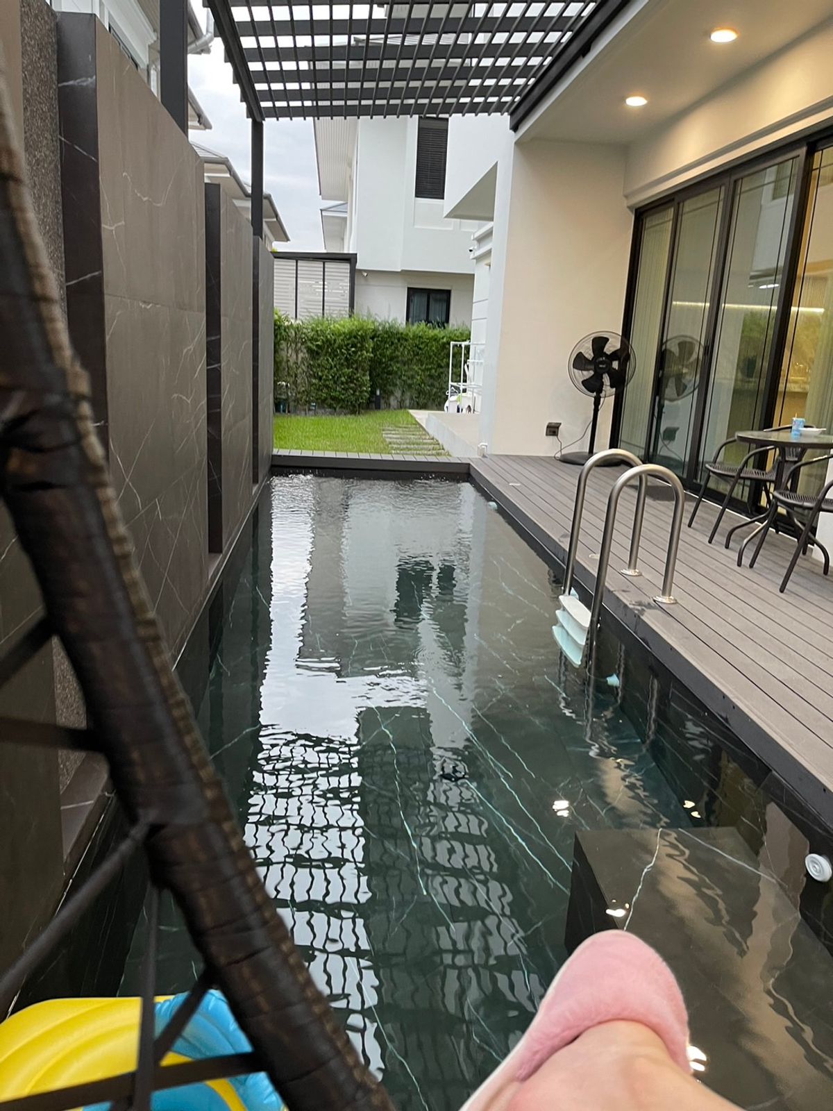 For RentHouseEakachai, Bang Bon : The Pavilla Bang Bon 3, a large luxury single house with free swimming pool, Fully Furnished, Ready to Move in