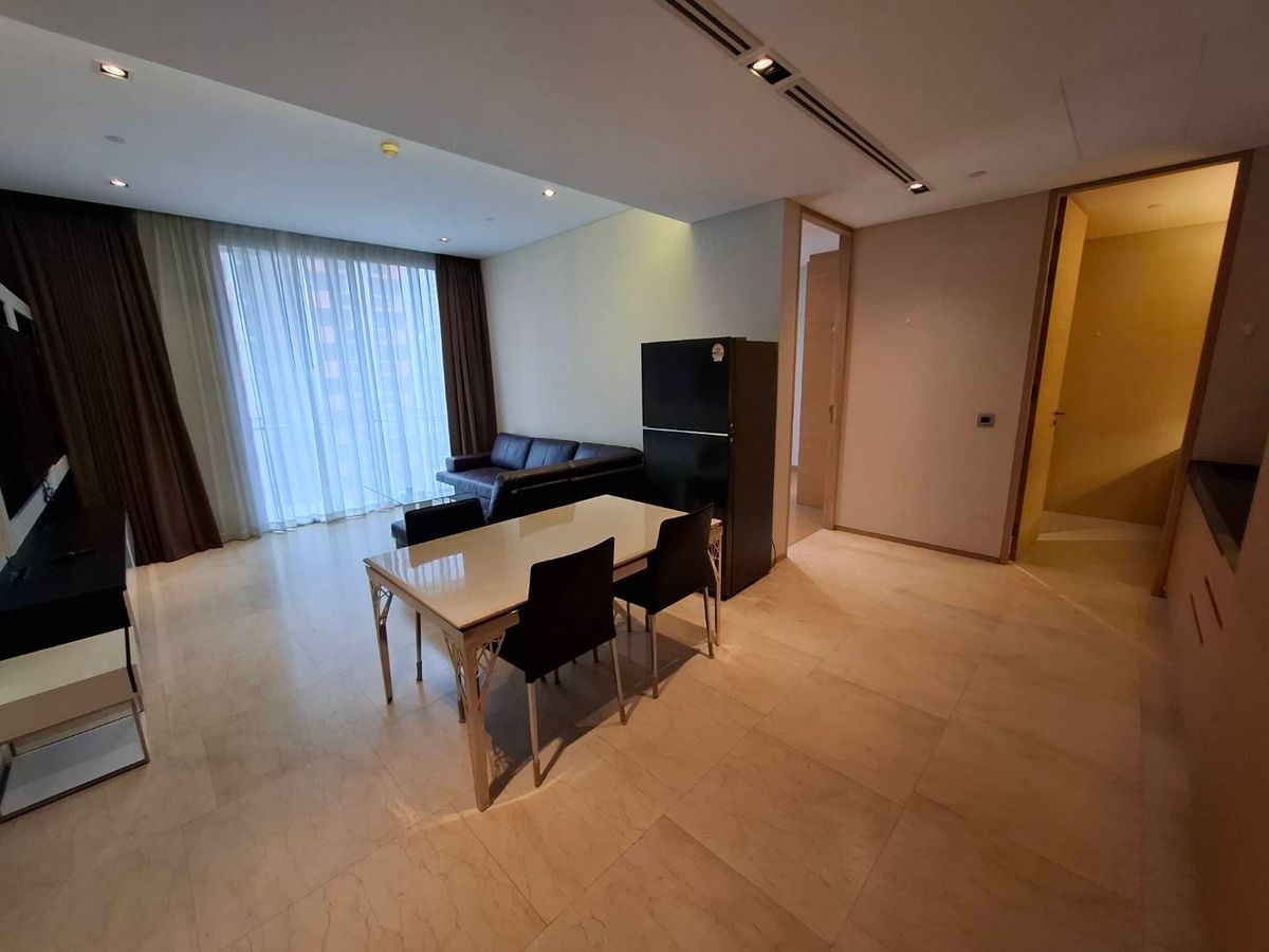 For SaleCondoSilom, Saladaeng, Bangrak : URGENT SALE! Rare Unit at Saladaeng Residences, Attractive Price: THB 20.45 Million, (Only THB 220,000/SQ.M. - Great Value!), Spacious 92 SQ.M., 2 Bedrooms, 2 Bathrooms.