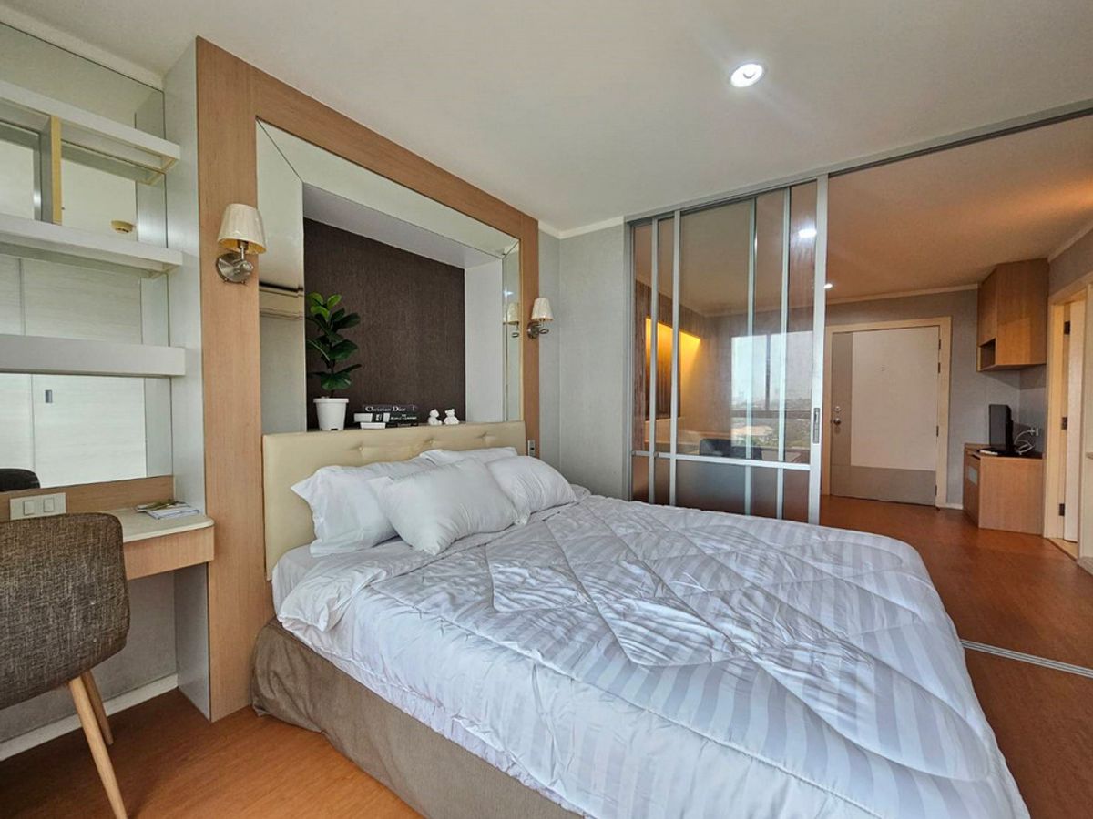ขายคอนโดรัตนาธิเบศร์ สนามบินน้ำ พระนั่งเกล้า : สอบถามโทร : 065-697-8969 คอนโด ลุมพินี พาร์ค รัตนาธิเบศร์-งามวงศ์วาน ติด MRT บางกระสอ ห้องใหญ่พิเศษ 34 ตารางเมตร 1 ห้องนอน ชั้น6 ตึกD ตกแต่งครบตามรูป