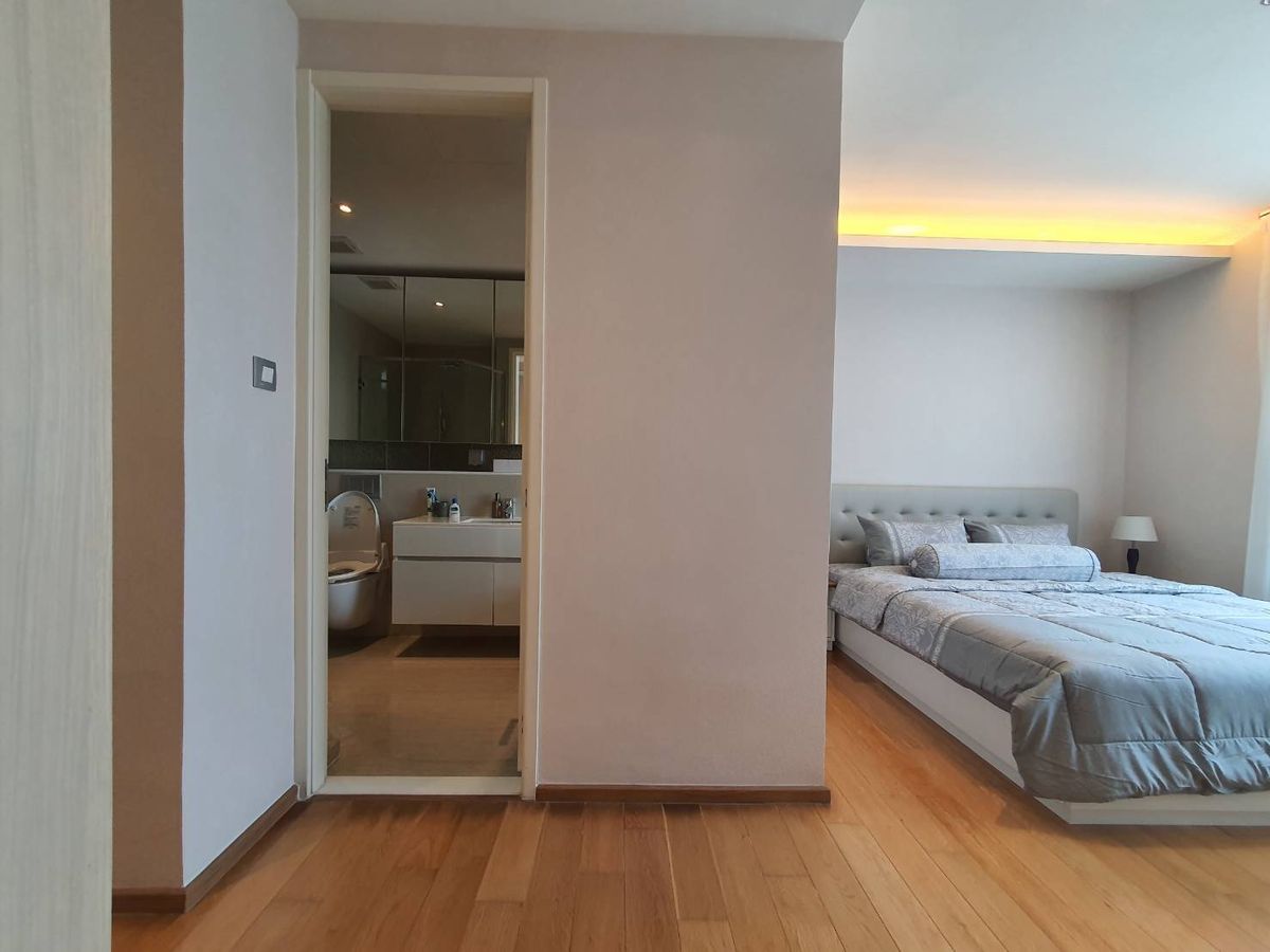 ให้เช่าคอนโดสุขุมวิท อโศก ทองหล่อ : H Sukhumvit 43 LSIR0221