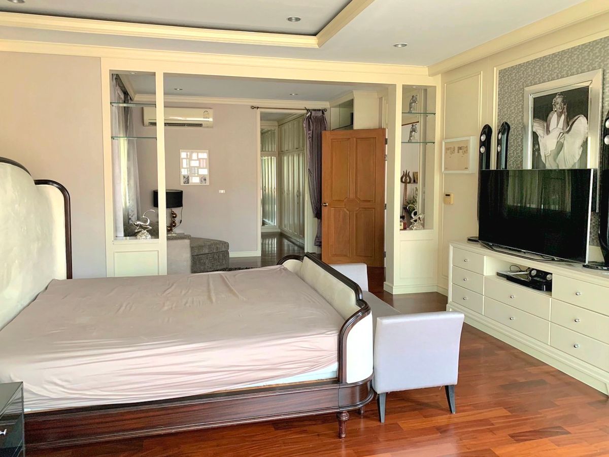 ขายบ้านแจ้งวัฒนะ เมืองทอง :  คฤหาสน์หรู หมู่บ้านพฤกษ์ภิรมย์ ราชพฤกษ์-รัตนาธิเบศร์ แปลงมุม พร้อมสระว่ายน้ำส่วนตัว