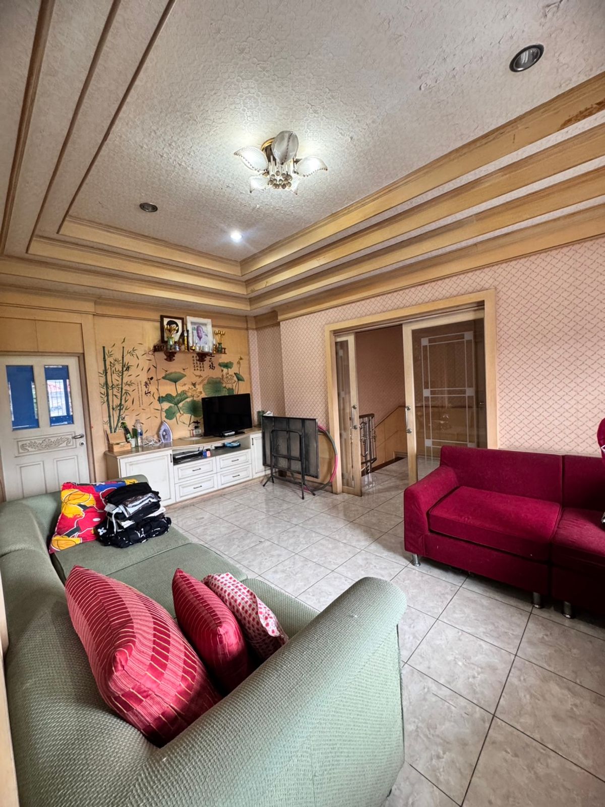 ขายบ้านโชคชัย4 ลาดพร้าว71 : ขายบ้านเดี่ยว 2 ชั้น ในหมู่บ้านรัชดา1 (ซอยลาดพร้าว 80 แยก 24) ใกล้เซ็นทรัลอีสต์วิลล์ (N.1770)