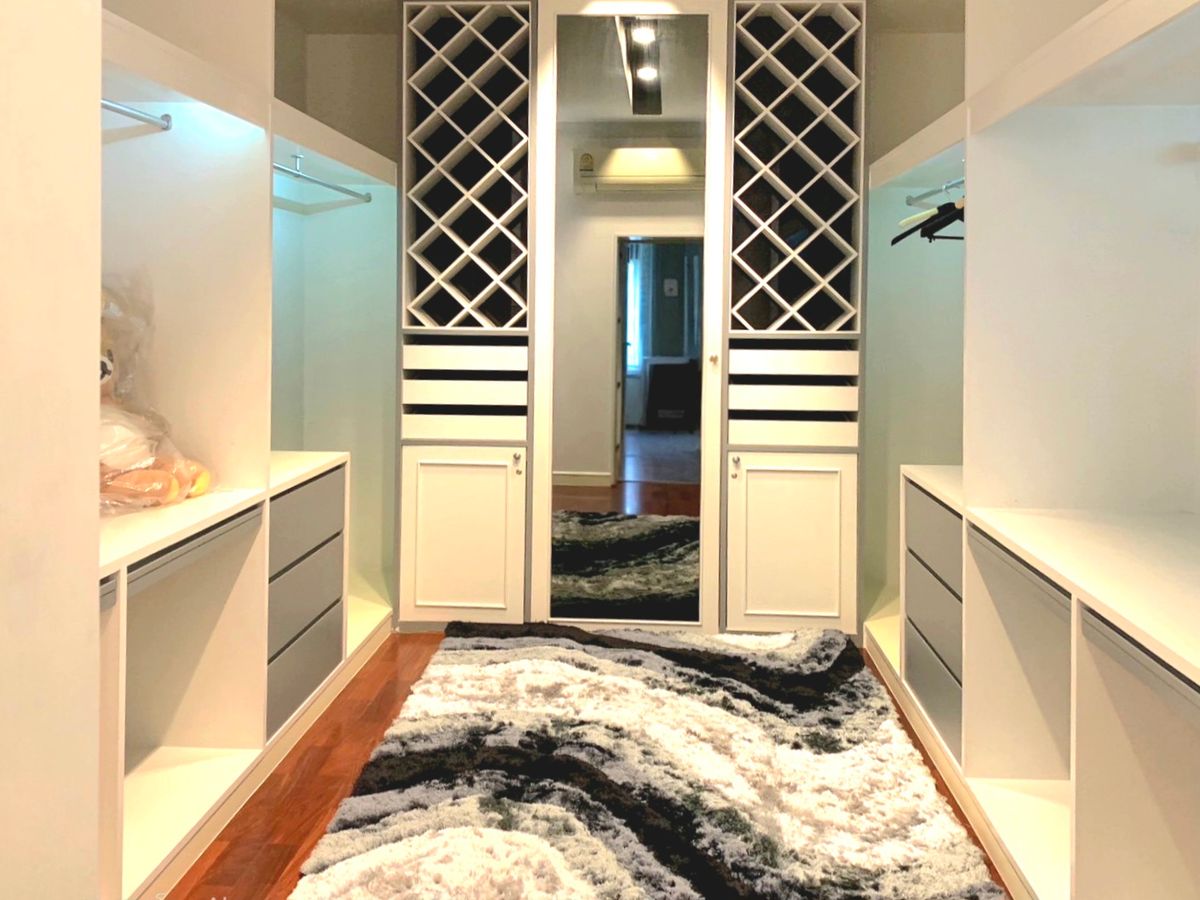 ขายบ้านแจ้งวัฒนะ เมืองทอง :  คฤหาสน์หรู หมู่บ้านพฤกษ์ภิรมย์ ราชพฤกษ์-รัตนาธิเบศร์ แปลงมุม พร้อมสระว่ายน้ำส่วนตัว