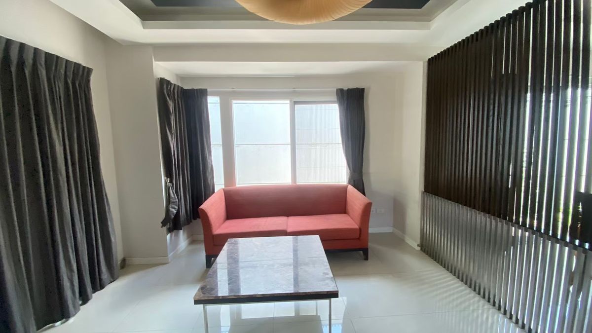 ขายบ้านนวมินทร์ รามอินทรา : 🌿 ขายพร้อมผู้เช่า – บ้านหลังมุมสุดพิเศษ ในโครงการ ชัยพฤกษ์ รามอินทรา–วงแหวน 2