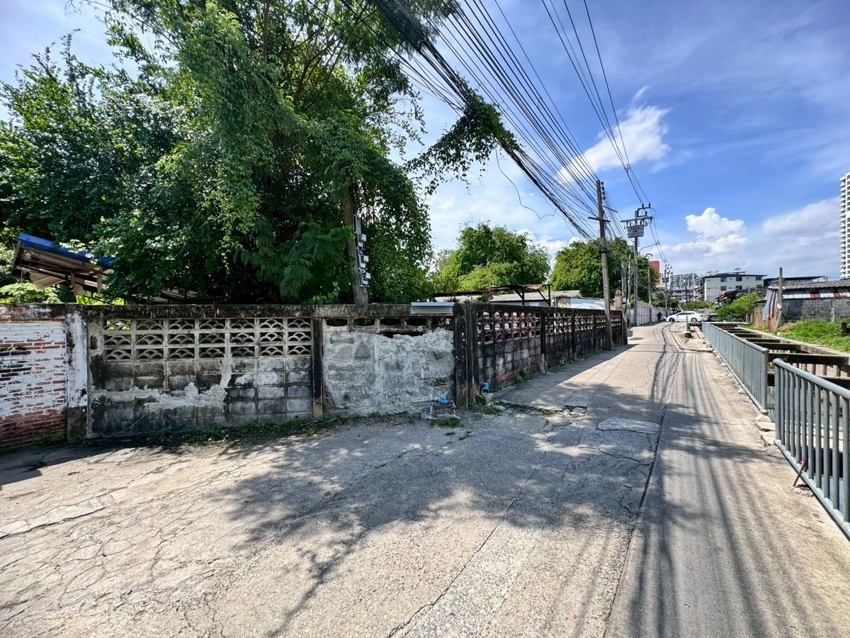 ขายที่ดินพระราม 3 สาธุประดิษฐ์ : ประกาศขายที่ดินสวย! วัดไผ่เงินโชตนาราม 2 ไร่!** (N.1769)