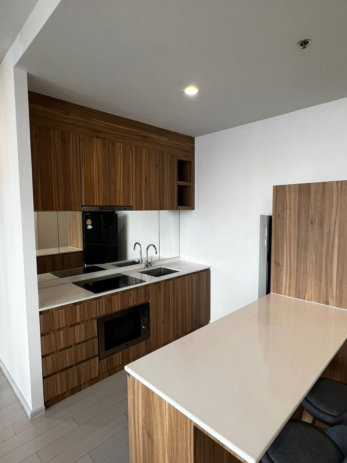 For RentCondoWitthayu, Chidlom, Langsuan, Ploenchit : ✨ GT16020 | Condo Noble Ploenchit, convenient travel, near BTS, there is a shuttle, beautiful room, fully furnished, ready to move in!!