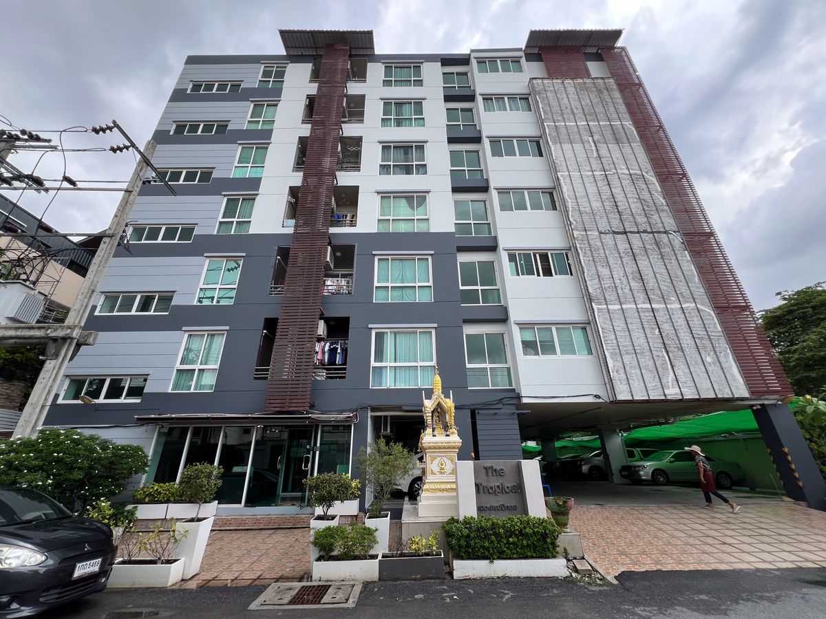 ขายคอนโดอ่อนนุช อุดมสุข : BB 8758 : โครงการ เดอะ ทรอปิคอล คอนโดมิเนียม