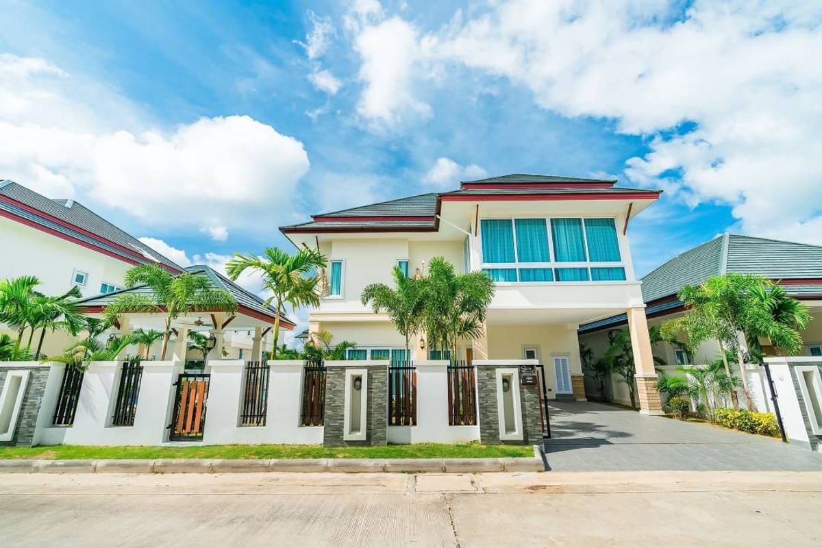 For SalePattaya, Bangsaen, Chonburi : 🏡 For Sale: 3-Bedroom Pool Villa at Dusit Pattaya Hill | Na Jomtien, Pattaya