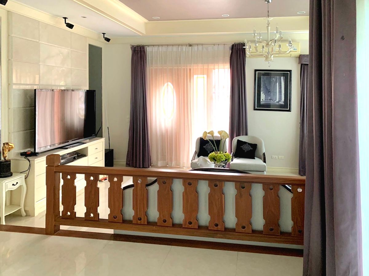 ขายบ้านแจ้งวัฒนะ เมืองทอง :  คฤหาสน์หรู หมู่บ้านพฤกษ์ภิรมย์ ราชพฤกษ์-รัตนาธิเบศร์ แปลงมุม พร้อมสระว่ายน้ำส่วนตัว