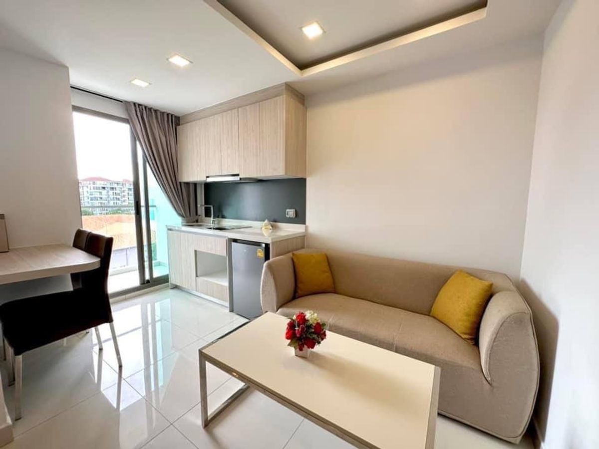 ขายคอนโดพัทยา บางแสน ชลบุรี สัตหีบ : 🏝️ ขายคอนโด 1 ห้องนอนสไตล์รีสอร์ท ที่ Arcadia Beach Resort พัทยา