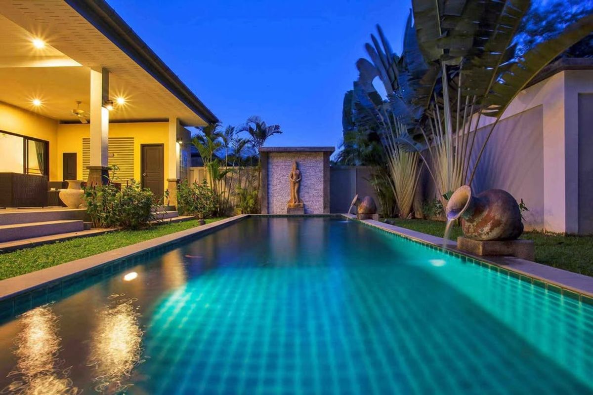For SalePhuket : 🎉🏡 Personal Villa, 3 bedrooms, Rawai Phuket Beach! 🌴✨ Large area 700 sq.m. with a private pool!