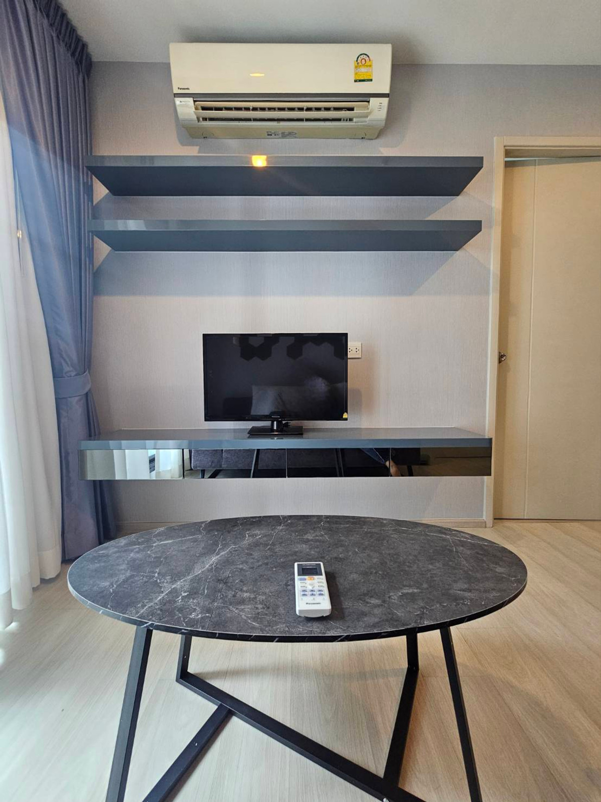 For RentCondoRama9, Petchburi, RCA : For Rent 2 Bedroom 2 Bathroom 55 SQ.M Fully Furniutre Ready to Move in