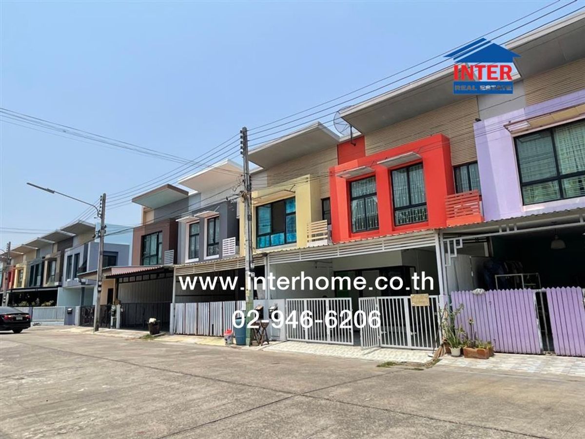 ขายทาวน์โฮมปทุมธานี รังสิต ธรรมศาสตร์ : ทาวน์โฮม 2 ชั้น 22 ตร.ว. หมู่บ้านไอดีไซน์ลำลูกกา คลอง3 ซอยลำลูการะหว่าง ซ.45-47 ถนนลำลูกกา-คลอง 3 ถนนพหลโยธิน ลำลูกกา ปทุมธานี