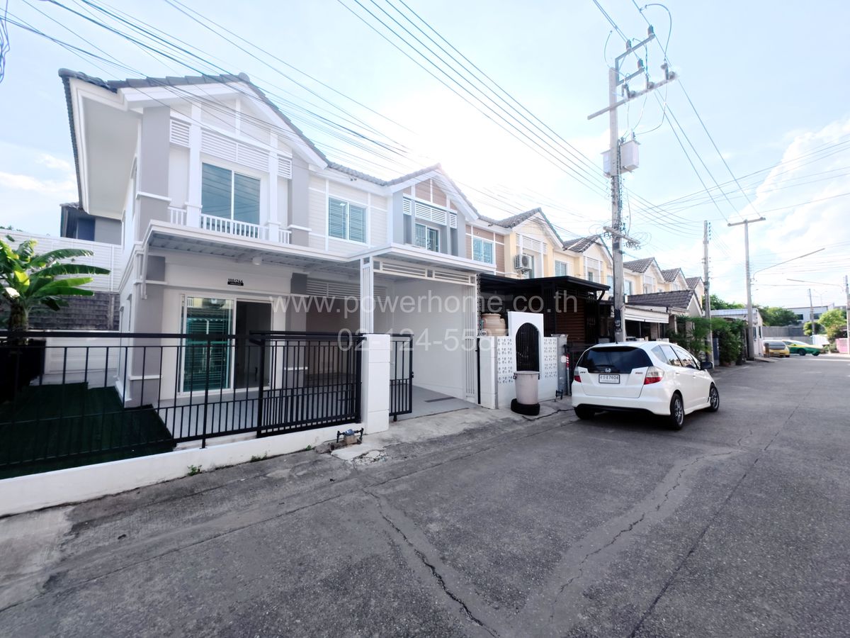 ขายทาวน์โฮมปทุมธานี รังสิต ธรรมศาสตร์ : หมู่บ้านพฤกษาวิลล์ 41 ใกล้นิคมอตสาหกรรมบางกะดี ถนนติวานนท์ ต.บางกระดี อ.เมืองปทุมธานี จ.ปทุมธานี