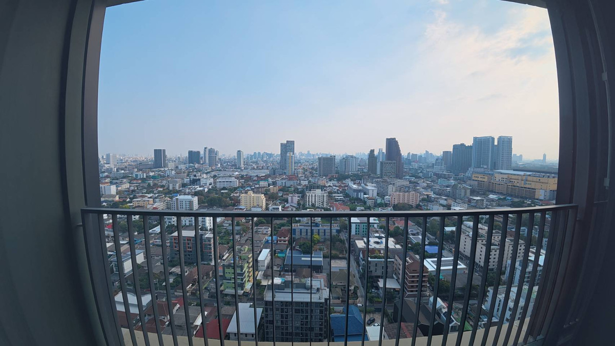 For RentCondoLadprao, Central Ladprao : For Rent: The Line Phahonyothin Building B (The Line Phahonyothin Park B) Type: 2 bedrooms, 2 bathrooms