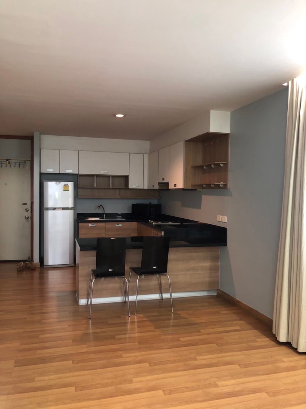 คอนโดอ่อนนุช อุดมสุข : For Rent-Sell Condo The Roof Garden On Nut area 60 sqm 1BR price 3.59 MB -18K