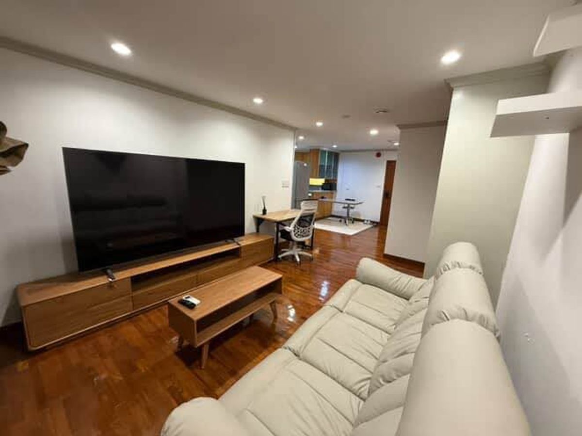For RentCondoSathorn, Narathiwat : 1 bedroom condo for rent. Sampoom Garden 🔥 Near BTS St. Louis 🔥