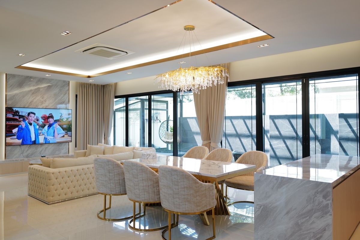 For RentHouseEakachai, Bang Bon : The Pavilla Bang Bon 3, a large luxury single house with free swimming pool, Fully Furnished, Ready to Move in