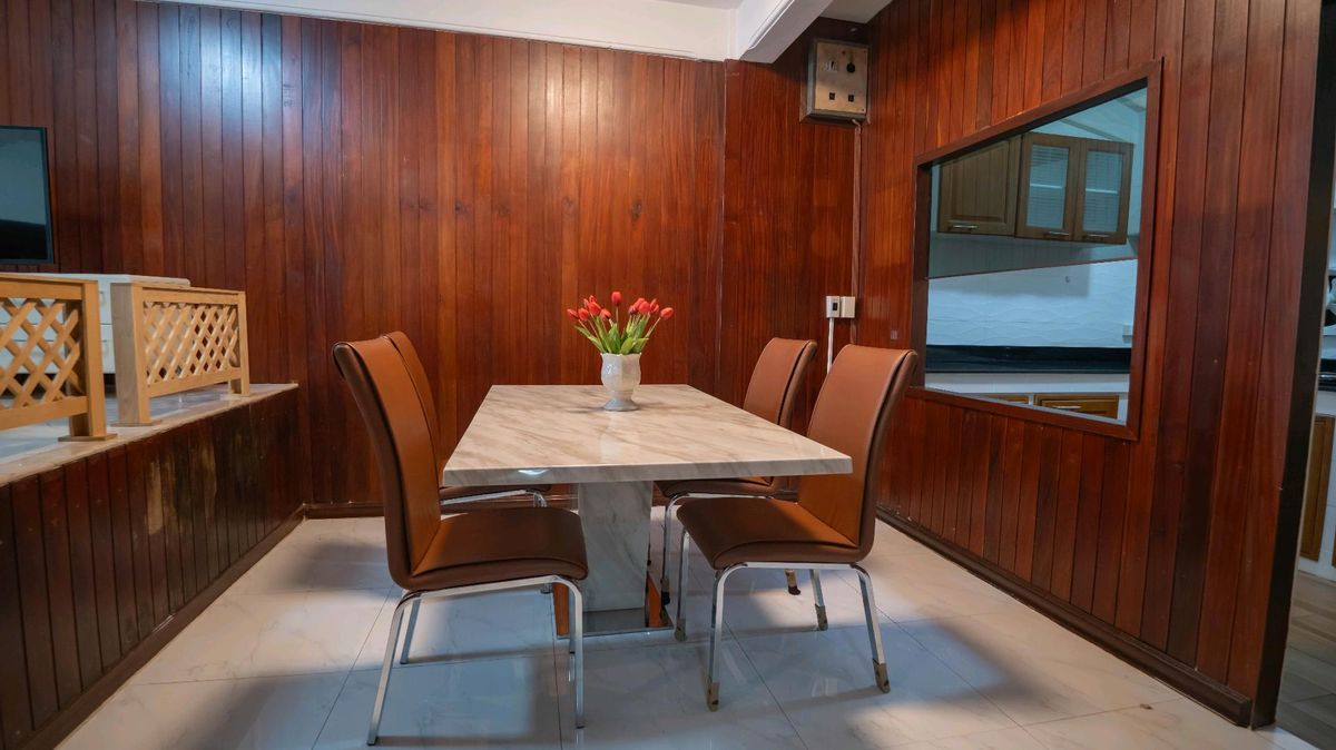 For RentTownhomeSukhumvit, Asoke, Thonglor : House for Rent in Ekkamai 
 #House for rent #Beautifully decorated Ekkamai Townhome for Rent