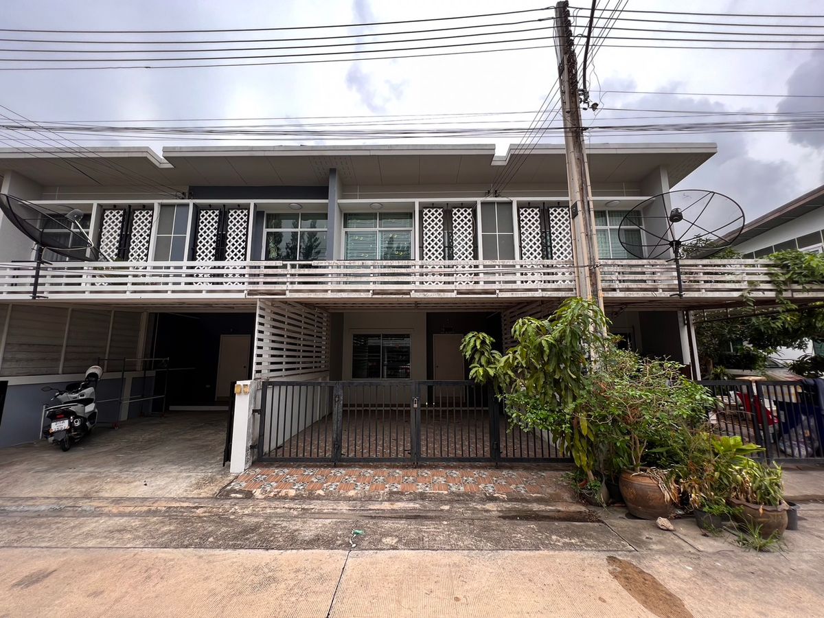 ขายทาวน์โฮมศรีราชา แหลมฉบัง บ้านบึง : CIMB 0517 : ประภัสสร พรีซีโอ 3 อมตะซิตี้-บ่อวิน